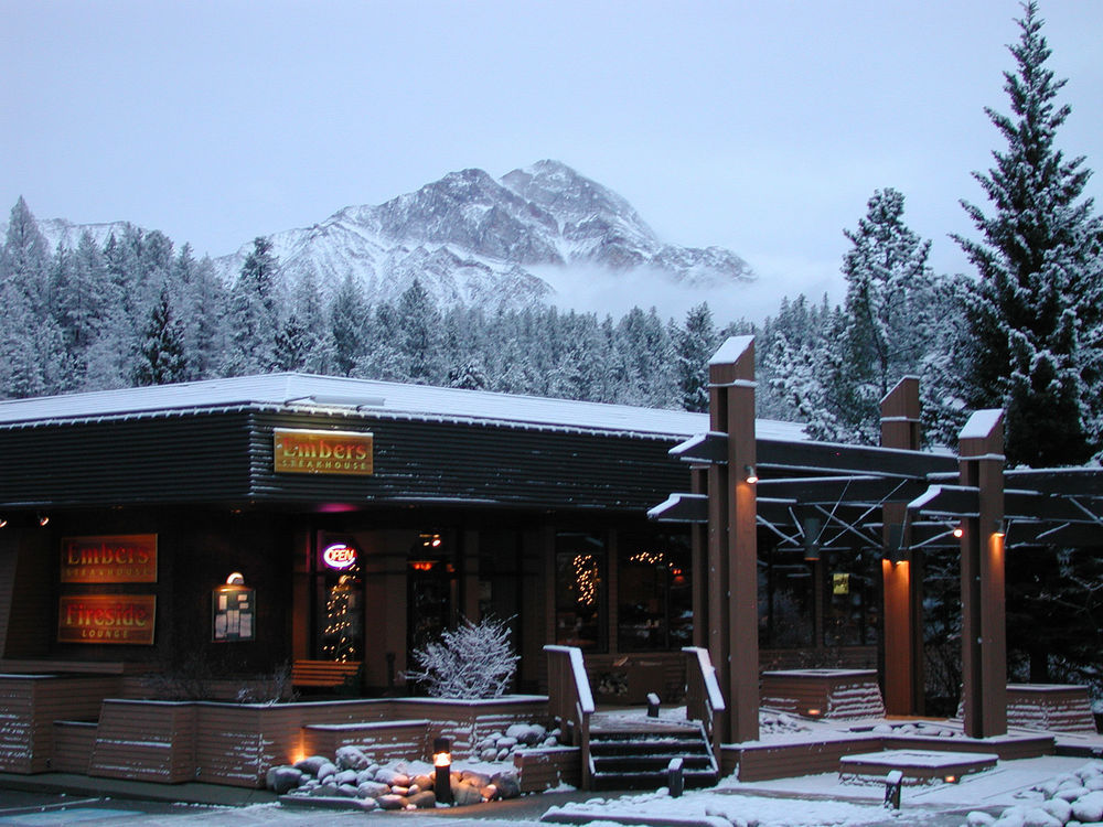 Marmot Lodge Джаспер Экстерьер фото
